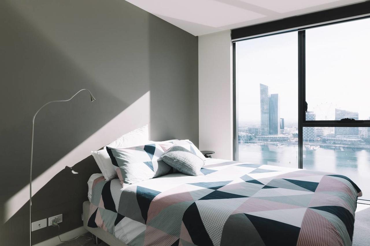 Experience Waterfront Luxury With Views Apartment Melbourne Ngoại thất bức ảnh