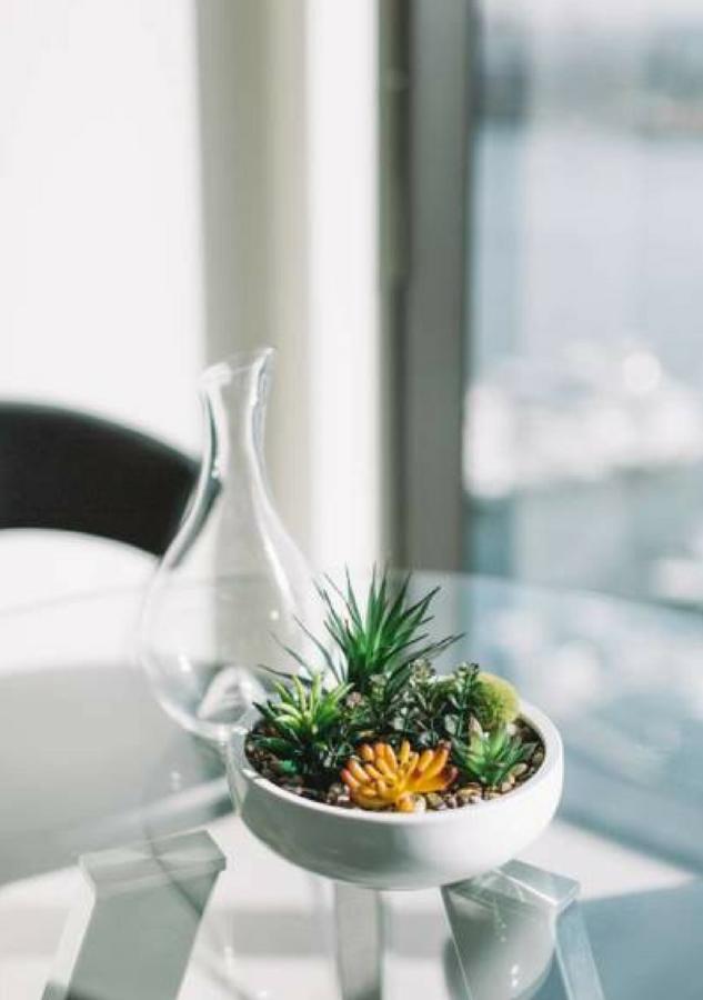 Experience Waterfront Luxury With Views Apartment Melbourne Ngoại thất bức ảnh